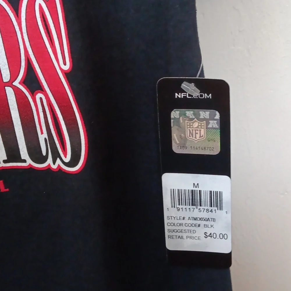 NFL Tampa Bay Buccaneers Licensed TShirt - Picture 3 of 5